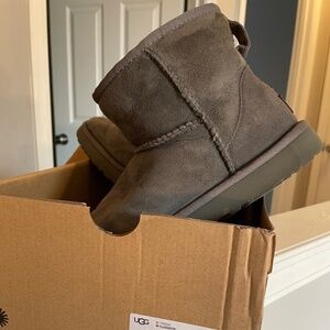 Gray UGG